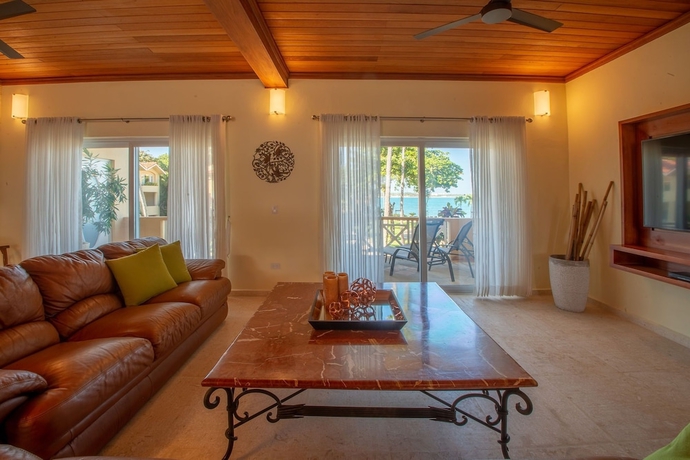 Imagen de la habitación del Hotel Velero Beach Resort. Foto 5