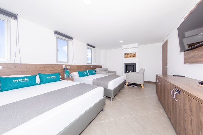 Imagen de la habitación del Hotel Velero. Foto 8