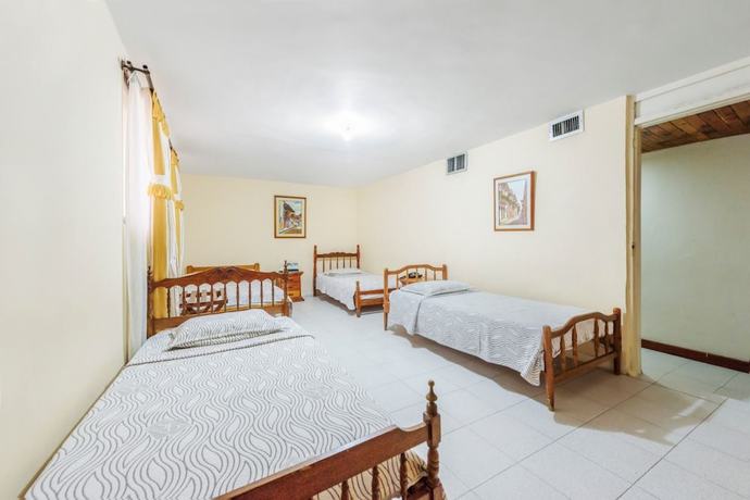 Imagen de la habitación del Hotel Veleros. Foto 2