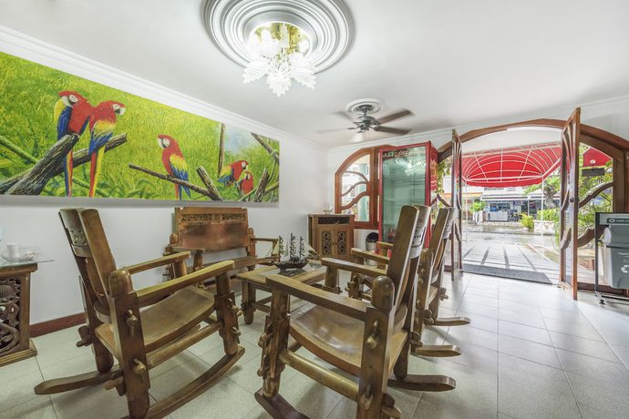 Imagen de los interiores del Hotel Veleros. Foto 14