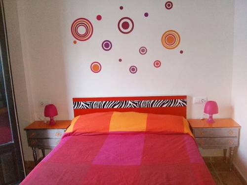 Imagen de la habitación del Hotel Velez Nazari. Foto 16