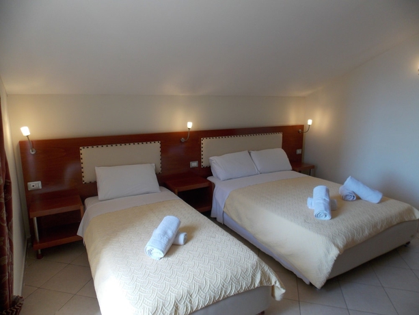 Imagen de la habitación del Hotel Veli. Foto 4