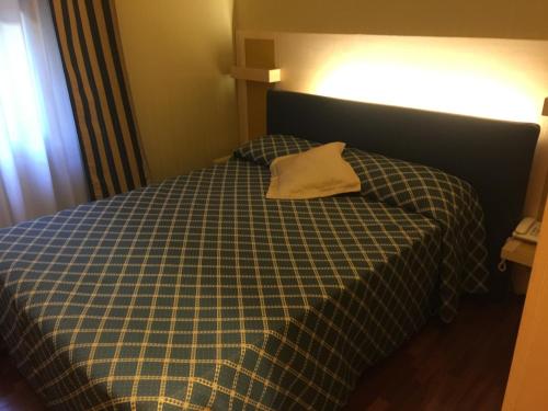 Imagen de la habitación del Hotel Velino. Foto 6