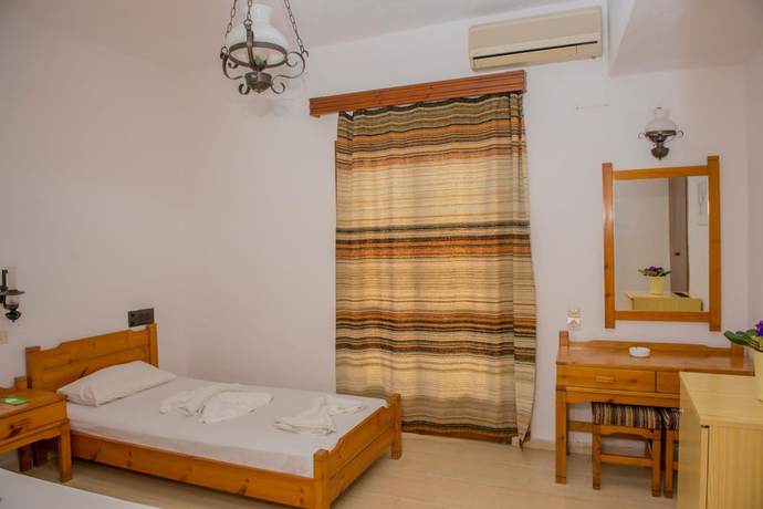 Imagen de la habitación del Hotel Velissarios. Foto 5