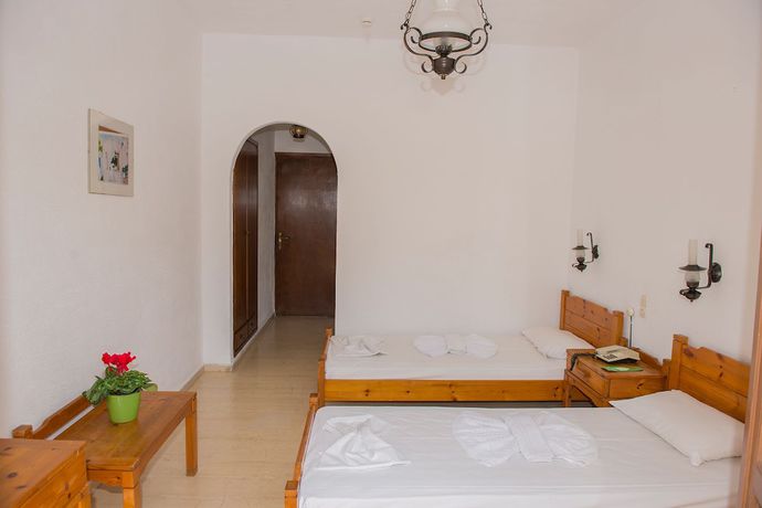 Imagen de la habitación del Hotel Velissarios. Foto 16