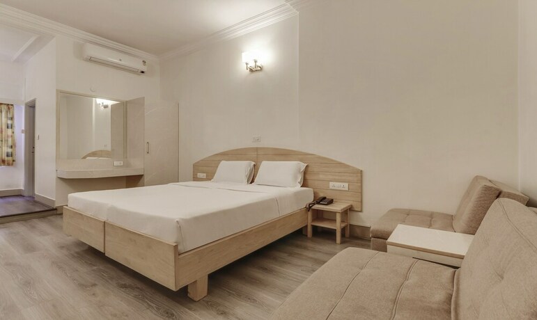 Imagen de la habitación del Hotel Vellara. Foto 25