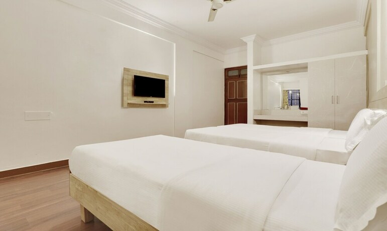 Imagen de la habitación del Hotel Vellara. Foto 26