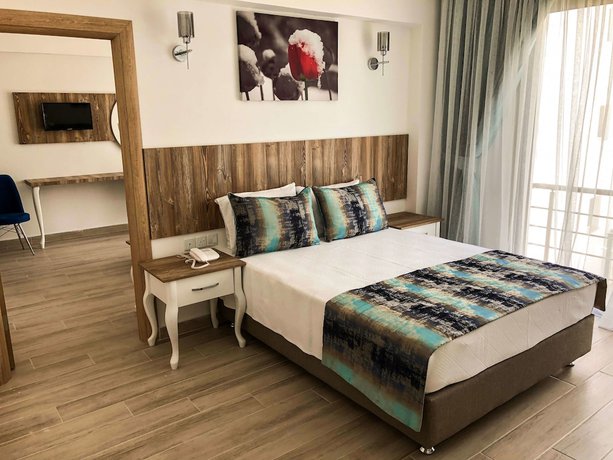 Imagen de la habitación del Hotel Velmer. Foto 10