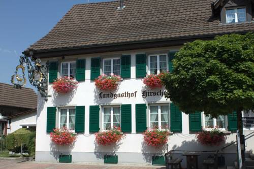 Imagen de la habitación del Hotel Velohotel Hirschen. Foto 2