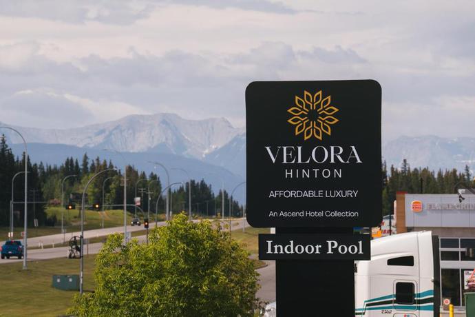 Imagen de los exteriores del Hotel Velora Hinton, an Ascend Collection. Foto 10