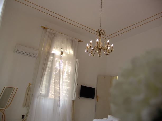 Imagen de la habitación del Hotel Velvet 1928. Foto 19