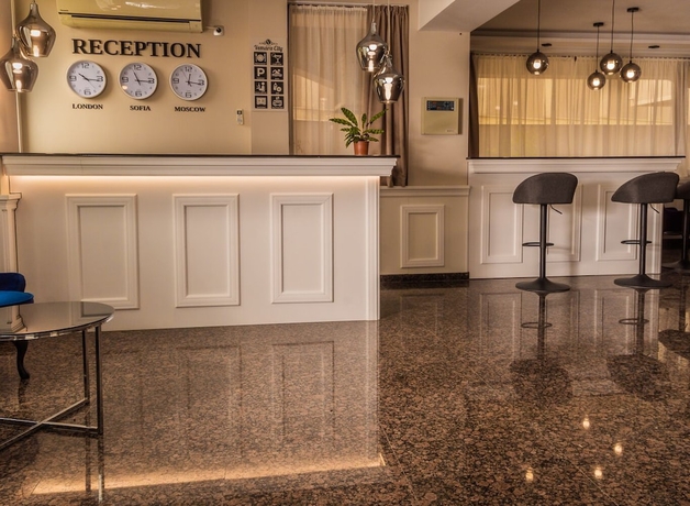 Imagen de los interiores del Hotel Vemara City Apart. Foto 16