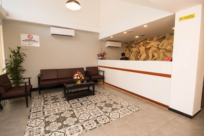 Imagen de los interiores del Hotel Vemara. Foto 18