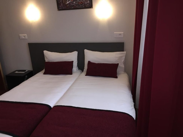 Imagen de la habitación del Hotel Vend&ocirc;me, Aix en Provence. Foto 6