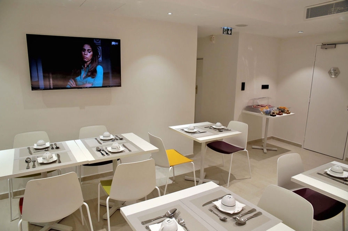 Imagen del bar/restaurante del Hotel Vendome Saint Germain. Foto 6