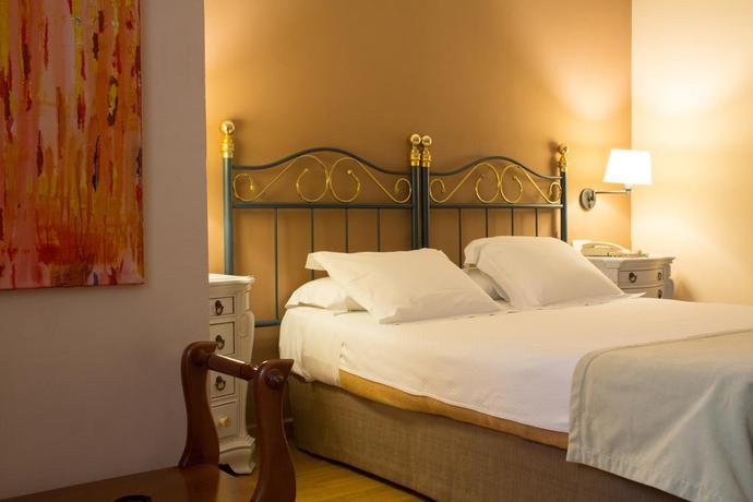 Imagen de la habitación del Hotel Venecia, Málaga. Foto 6