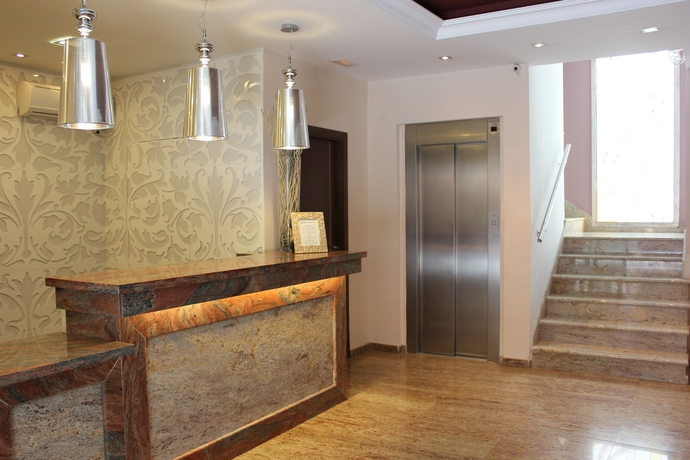 Imagen de los interiores del Hotel Venecia, Sevilla. Foto 10