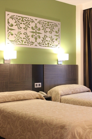 Imagen de la habitación del Hotel Venecia, Sevilla. Foto 2