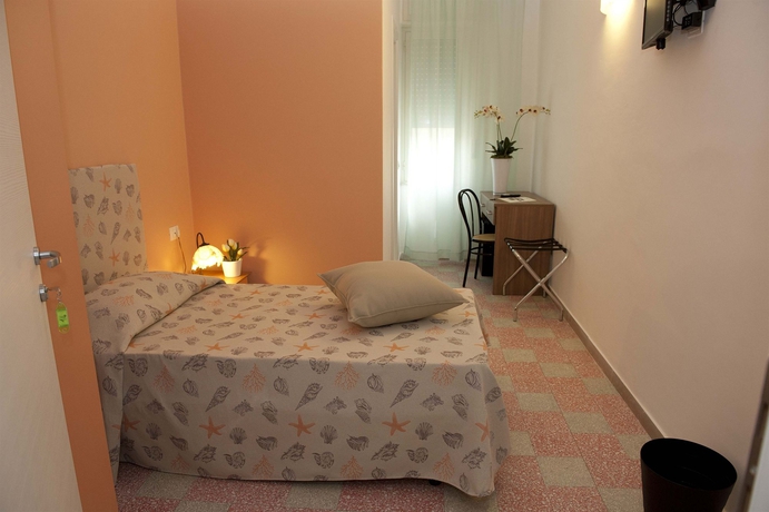 Imagen de la habitación del Hotel Venere, Ascea. Foto 7