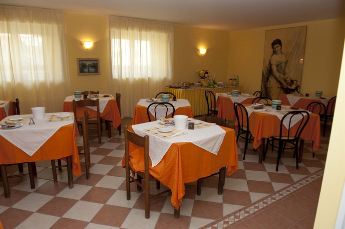 Imagen del bar/restaurante del Hotel Venere, Ascea. Foto 3