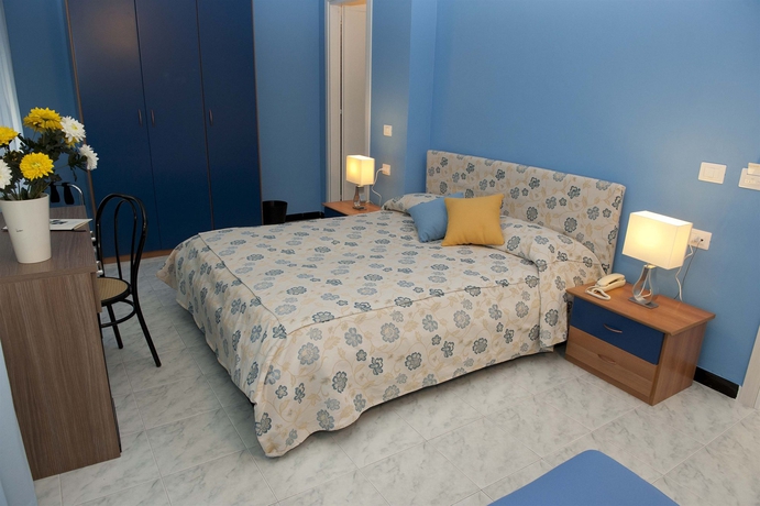 Imagen de la habitación del Hotel Venere, Ascea. Foto 11