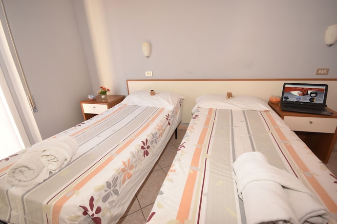 Imagen de la habitación del Hotel Venere, Rimini. Foto 7