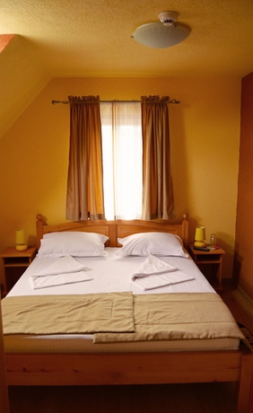 Imagen de la habitación del Hotel Venesis House. Foto 4