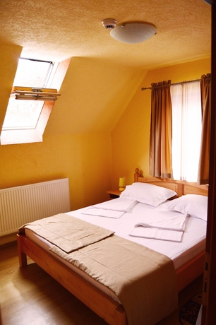 Imagen de la habitación del Hotel Venesis House. Foto 7