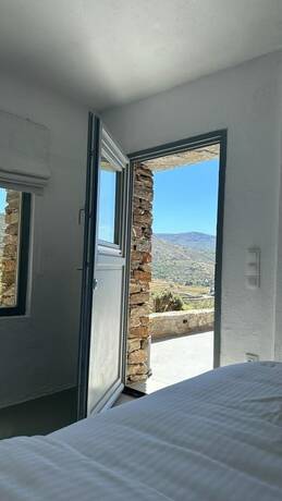Imagen general del Hotel Veneterra Brand new 4bed Villa in Koundouros Kea. Foto 7