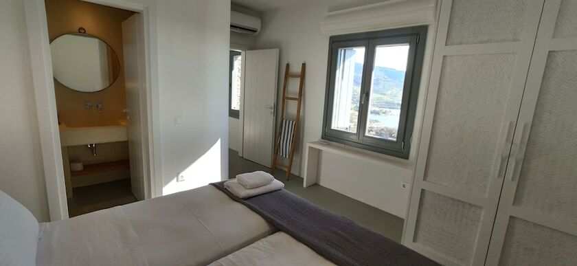 Imagen general del Hotel Veneterra Brand new 4bed Villa in Koundouros Kea. Foto 15