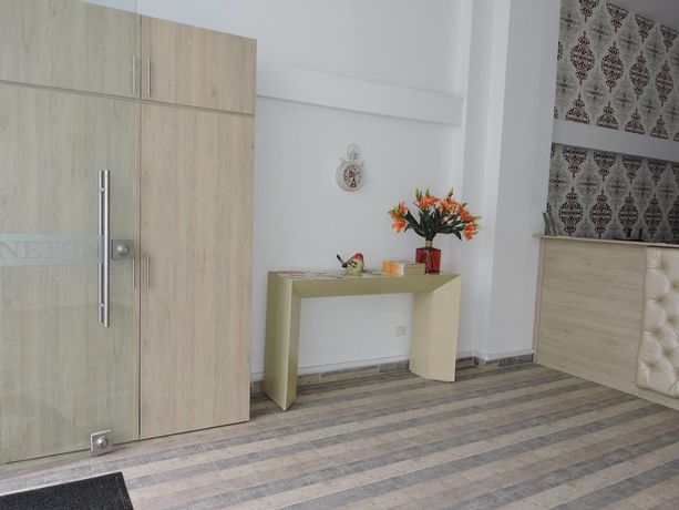 Imagen de los interiores del Hotel Veneton. Foto 14