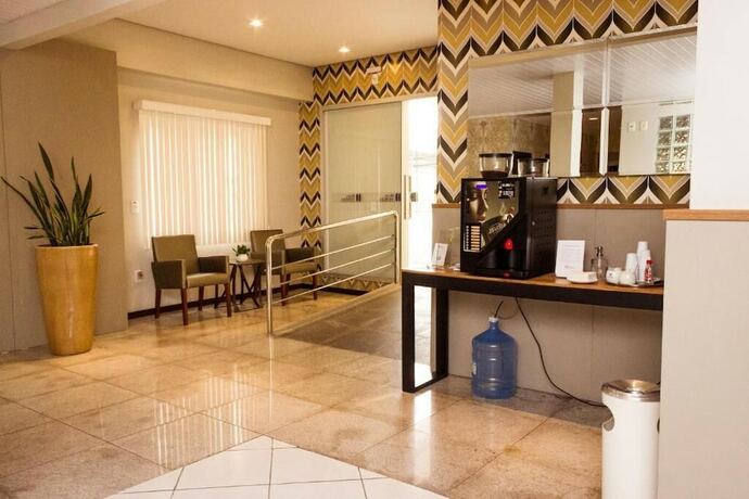 Imagen general del Hotel Veneza, Brusque. Foto 8