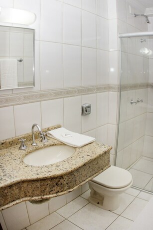 Imagen de la habitación del Hotel Veneza, Brusque. Foto 19