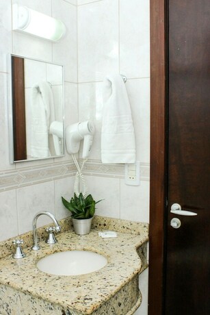 Imagen de la habitación del Hotel Veneza, Brusque. Foto 22