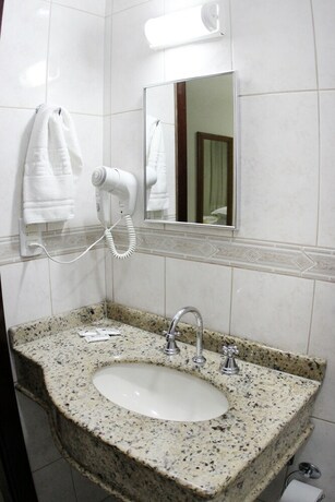 Imagen de la habitación del Hotel Veneza, Brusque. Foto 31
