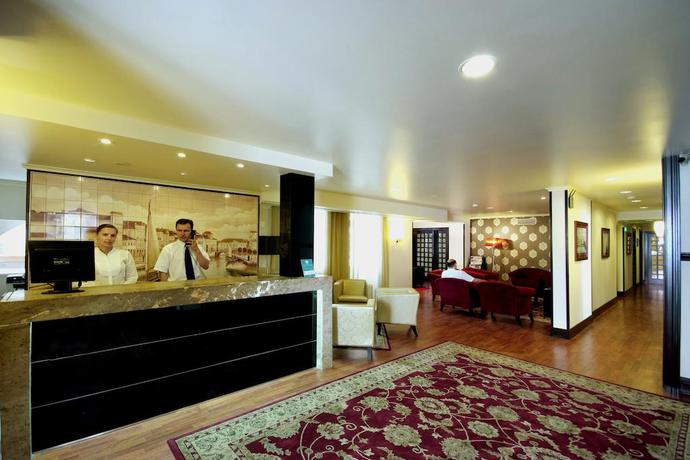 Imagen de los interiores del Hotel Veneza. Foto 13