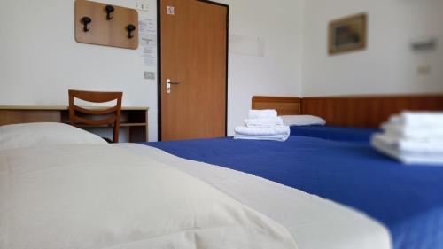 Imagen de la habitación del Hotel Venezia Beach. Foto 18