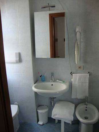 Imagen de la habitación del Hotel Venezia, Caorle. Foto 6