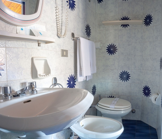 Imagen de la habitación del Hotel Venezia, LA SPEZIA. Foto 12