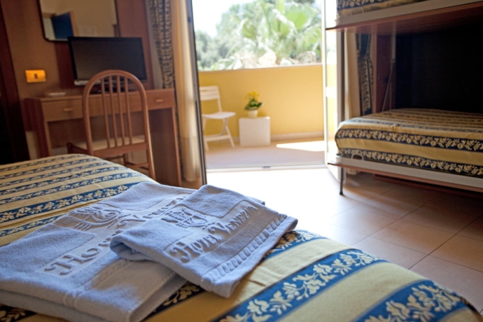 Imagen de la habitación del Hotel Venezia, Marina Di Pietrasanta. Foto 3