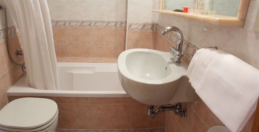 Imagen de la habitación del Hotel Venezia, Mestre. Foto 6