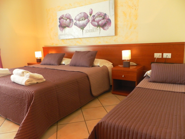 Imagen de la habitación del Hotel Venezia Park. Foto 12