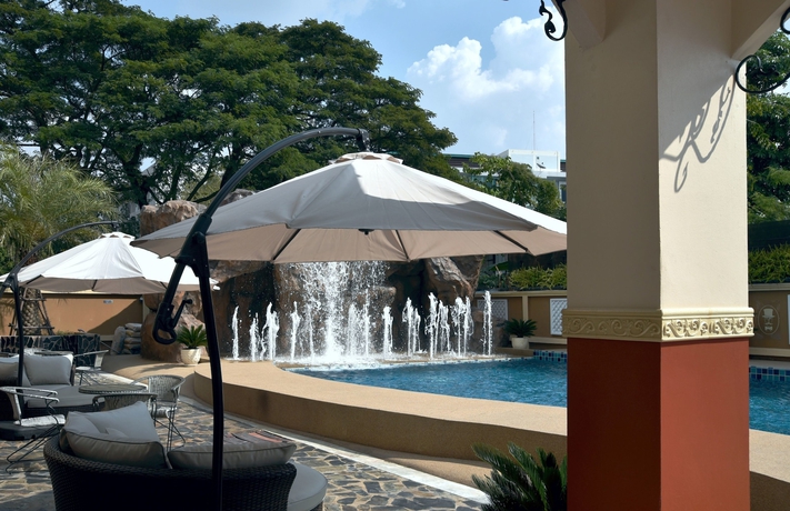 Imagen de la piscina del Hotel Venezia Resort. Foto 19