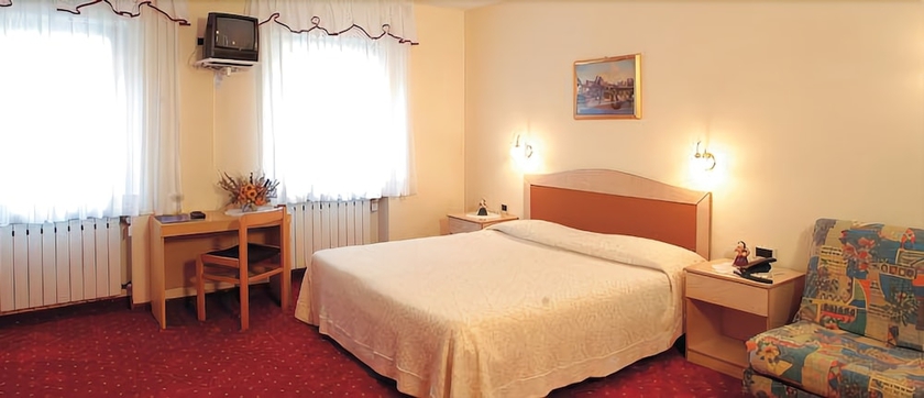 Imagen de la habitación del Hotel Venezia, Rocca Pietore. Foto 3