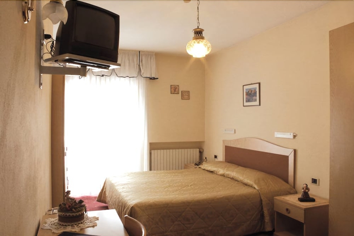 Imagen de la habitación del Hotel Venezia, Rocca Pietore. Foto 5