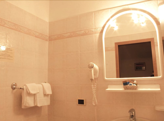 Imagen de la habitación del Hotel Venezia, Rocca Pietore. Foto 16