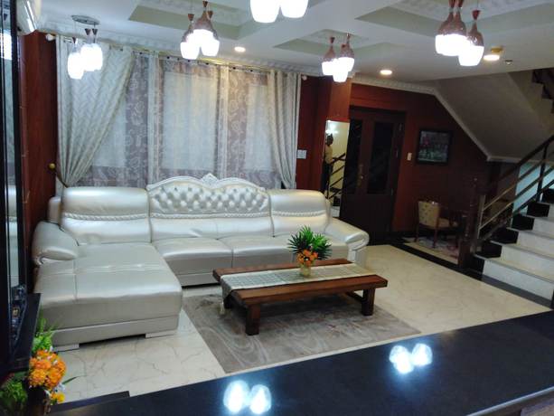 Imagen de los interiores del Hotel Venezia Suites Iloilo. Foto 17