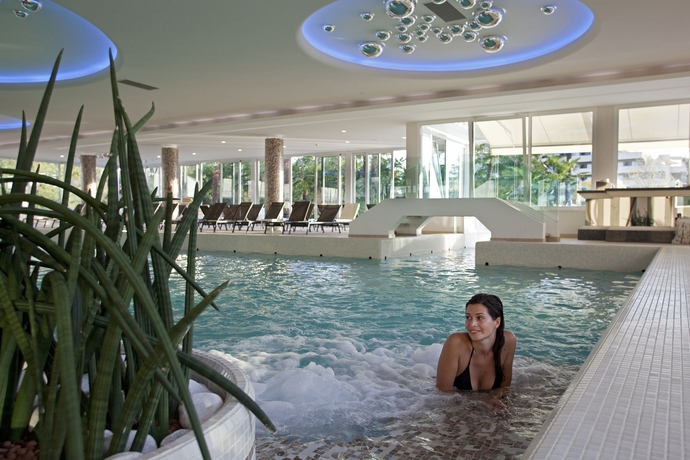 Imagen de la piscina del Hotel Venezia Terme. Foto 16