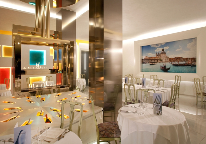 Imagen del bar/restaurante del Hotel Venezia Terme. Foto 12