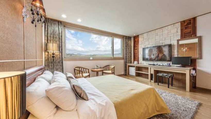 Imagen de la habitación del Hotel Venezia Tourist. Foto 26